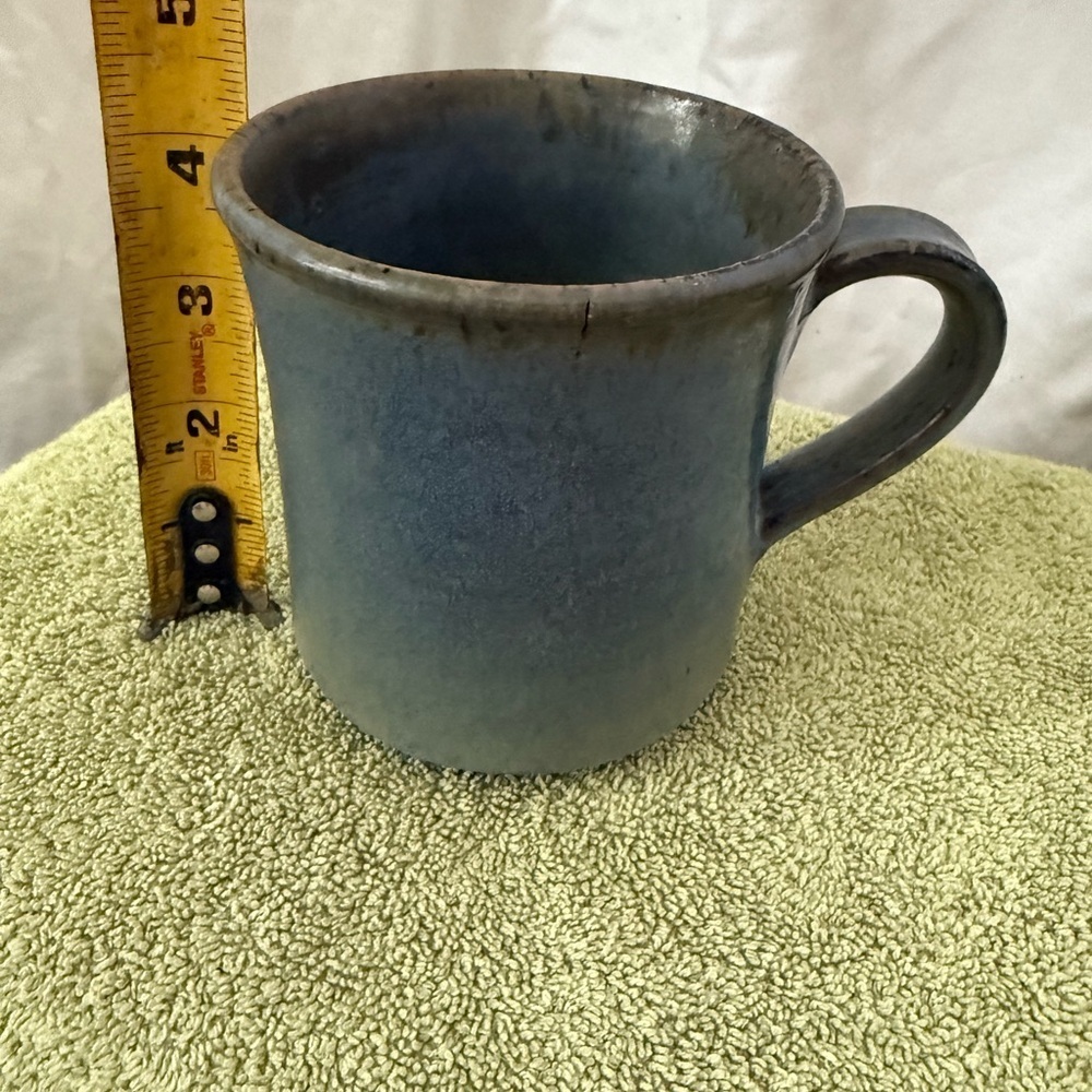 Hand Thrown & Signed Artisan Pottery Coffee Mug Approx 4x4 Plus Handle‎ - Picture 6 of 6